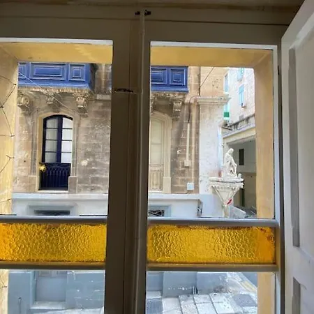 شقة Valletta's Charming Loft *